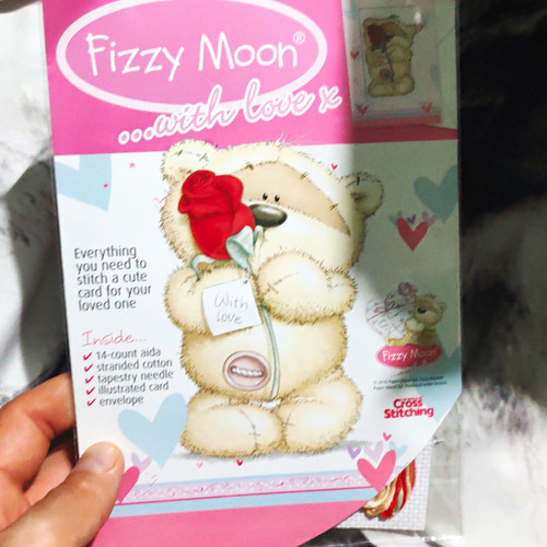 Fizzy moon with love cross - fizzy,