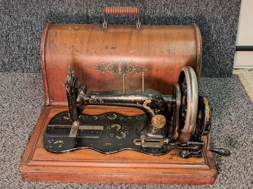 Antique singer 12k hand sewing - antique,