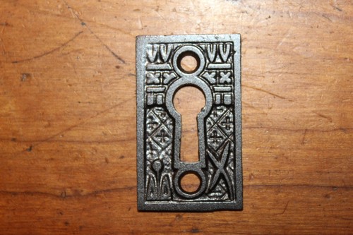 Small ornate antique - antique, cast