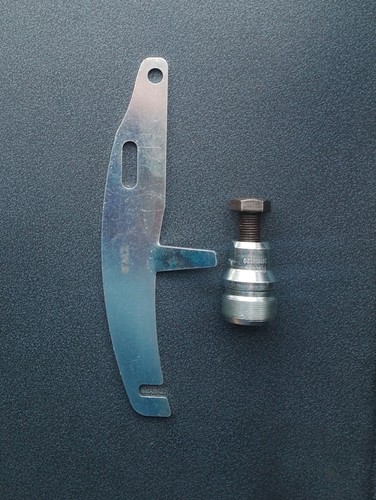 Vespa flywheel holding tool - vespa,