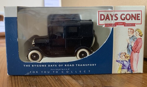 Lledo days gone london taxi - gone,