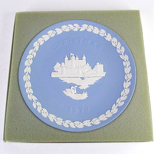 Wedgwood jasperware - -,