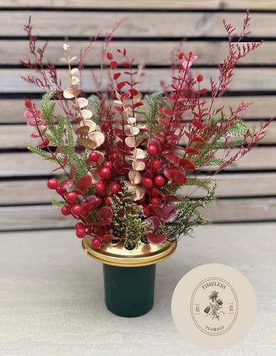 Red grave pot - grave,