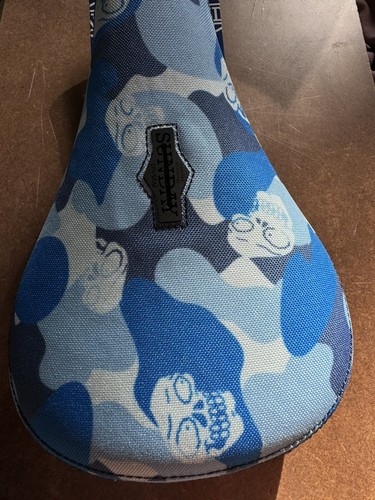 Very rare discontinued sunday - rare,