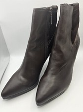 RUTH LANGSFORD Platform