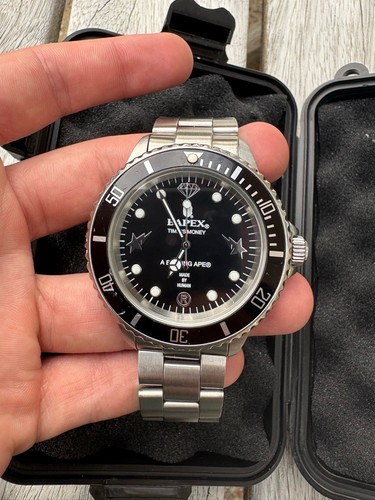 Bathing ape bapex type - type, one