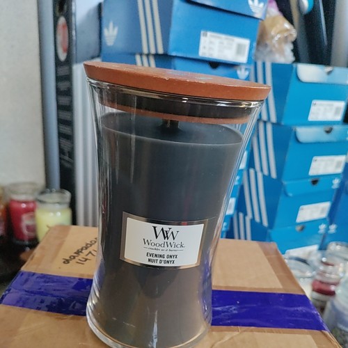 Woodwick candle evening onyx