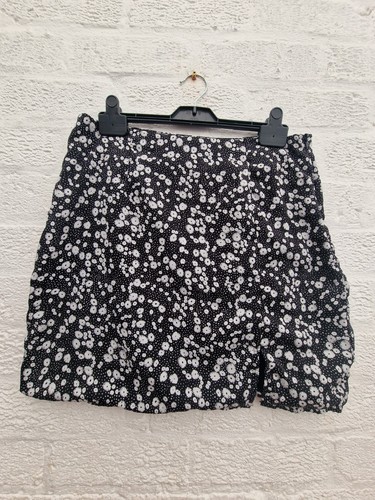 Daisy street split - , thigh