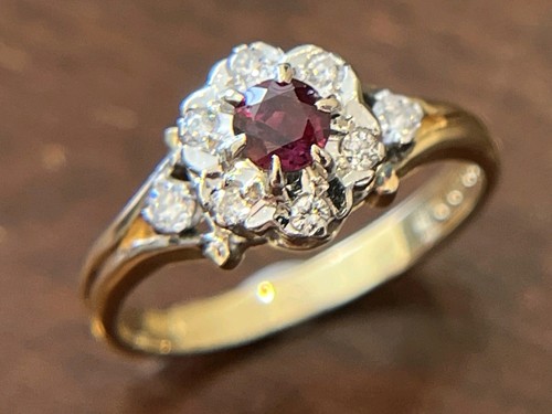 Beautiful vintage 18ct - 18ct, gold