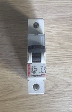 LEGRAND 20 AMP CURVE B 6kA MCB