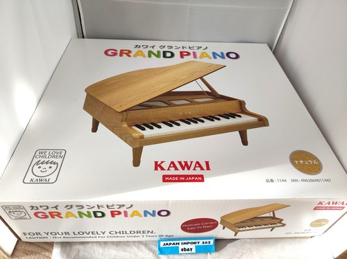 Kawai mini grand piano - 32, key