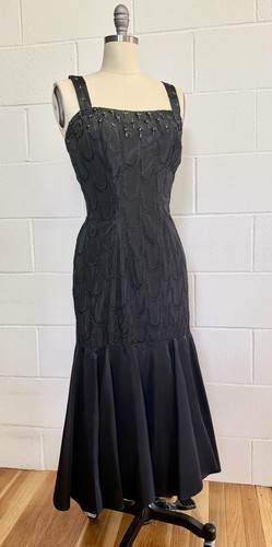 Vintage 1950s wiggle mermaid - wiggle,