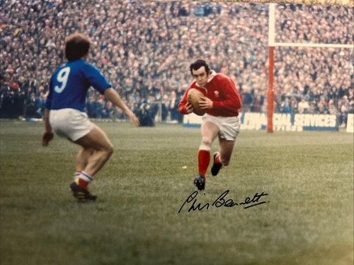 Phil bennett wales rugby - phil,