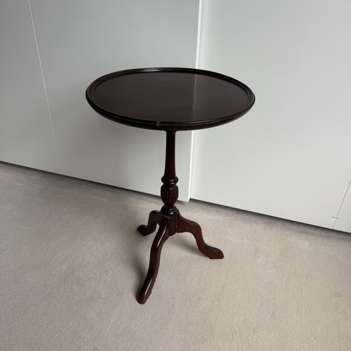 Vintage side wine - vintage,
