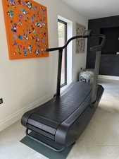 Assault Fitness - Curved 'Air Runner' Treadmill - Excellent Condition 