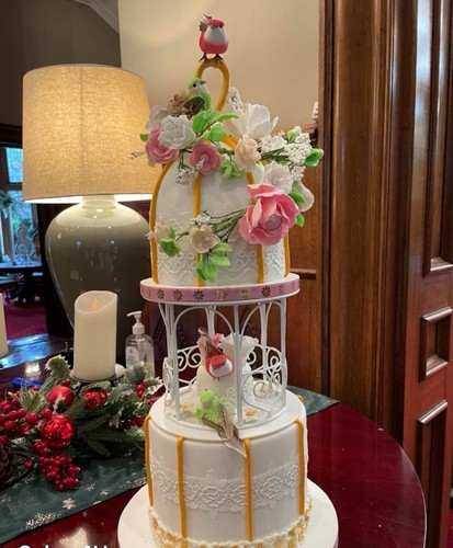 Cake stand - cake,