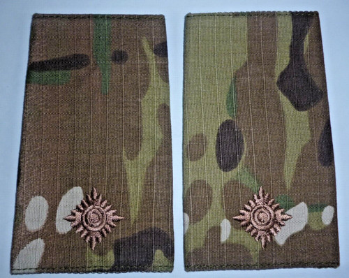 Lot multi terrain - of,