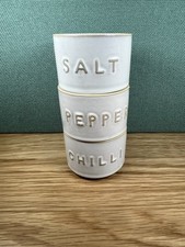 SALT PEPPER CHILLI white