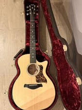 Taylor guitar Builder's