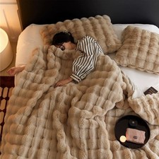 Faux rabbit fur - faux,