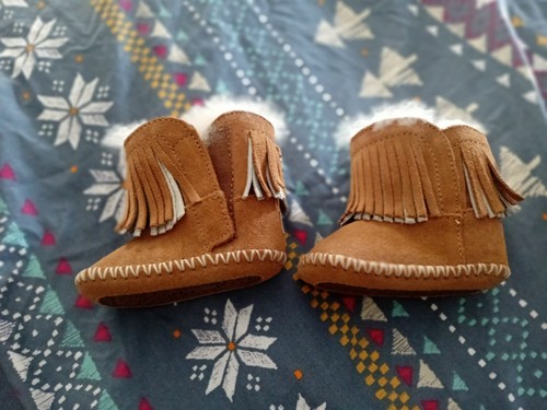 Baby uggs new boxed never - , worn