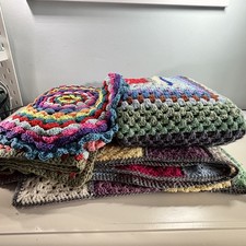 Small Bundle of 5x Vintage Crochet Items Blankets & Unfinished Circular Cushion