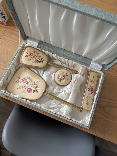 Vintage floral brass vanity - floral,