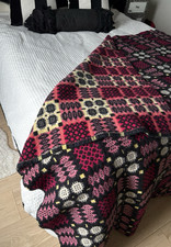 Vintage reversible Welsh Tapestry wool blanket black pink red yellow 58 x 70 "