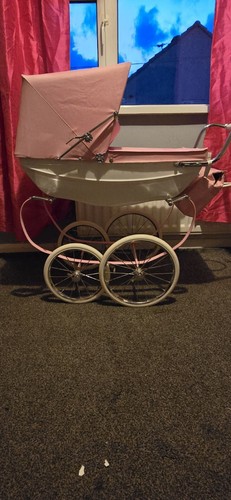Silver cross coach built dolls - cross,