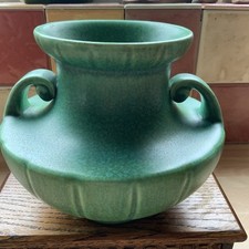 Pilkington's Royal Lancastrian Urn Shaped Vase No 2821 5 1/2” Tall X 6” Wide