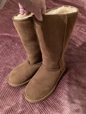 Women’s Kirkland  sheepskin