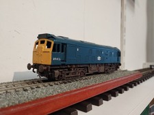 Hornby (OO) BR Blue Class 25