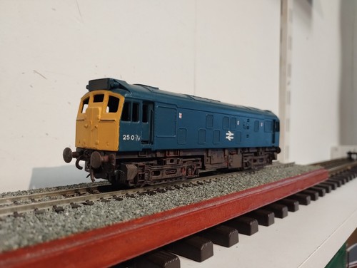 Hornby blue class 25 - (oo),