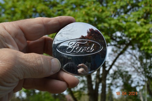 Ford focus 2000 - ford, chrome