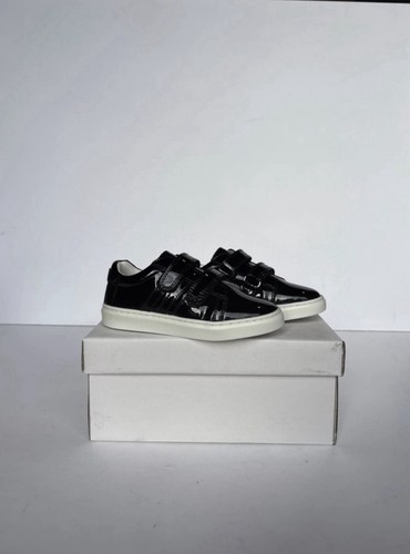 Russell bromley v - russell, &