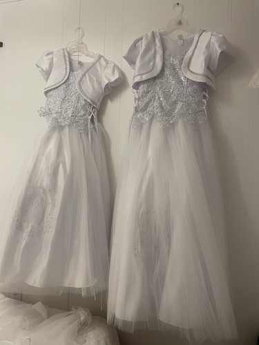 White lace tulle - &,