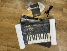Novation Impulse 25-Key USB