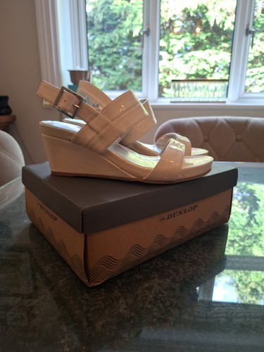 Cream patent smart holiday - cream,