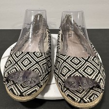 Long Tall Sally Open Toe Shoe Flat Black White Comfort US Womens 11 Geometric