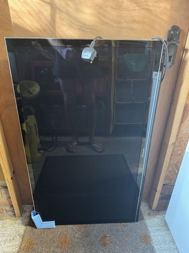 Panasonic plasma tv - 42”,