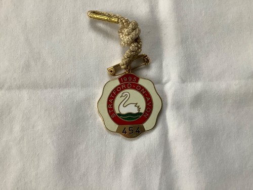 Horse racing members enamel - racing,