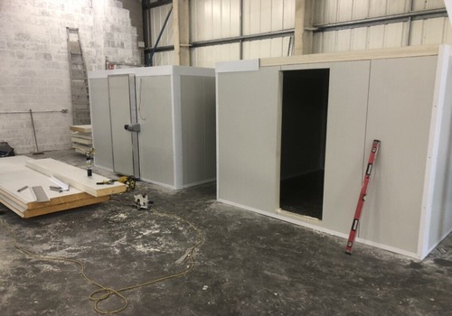 Cold room walk freezer - walk,