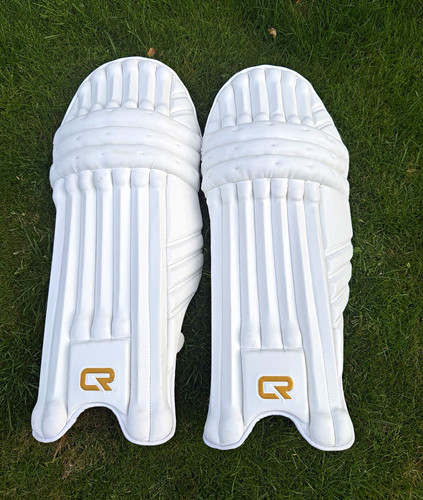 Cricket batting pads - cr,