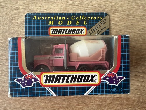 Matchbox readymix peterbilt - matchbox,