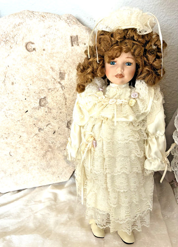 Sad mistreated mischievous - sad,