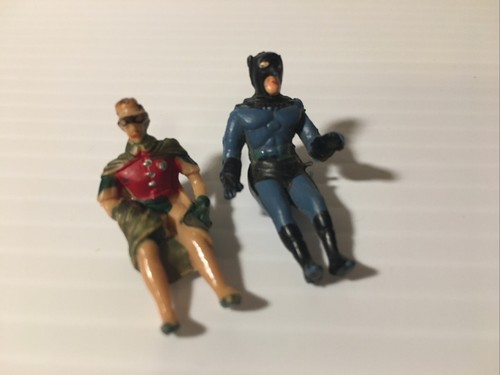 Corgi 267 batmobile bat boat - 267,