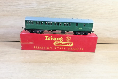 Boxed triang railways - , r222