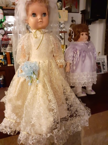 Vintage 1960s palitoy doll - 1960s,