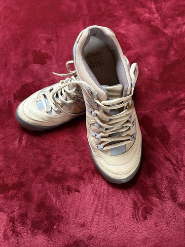 Clarks active air width - d,