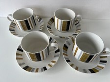 4 cups & saucers, Queensberry
